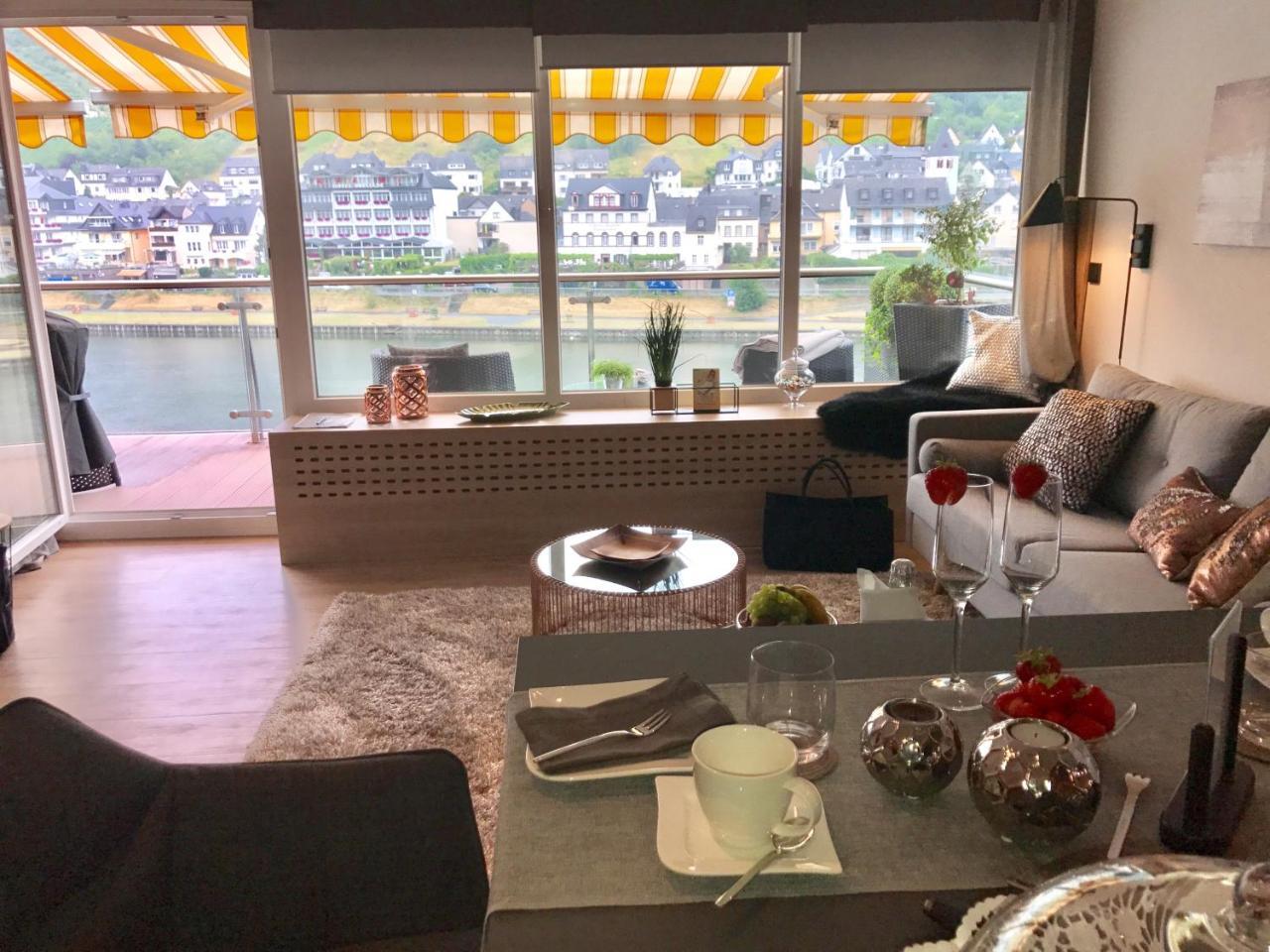 Moselapart Cochem Buitenkant foto