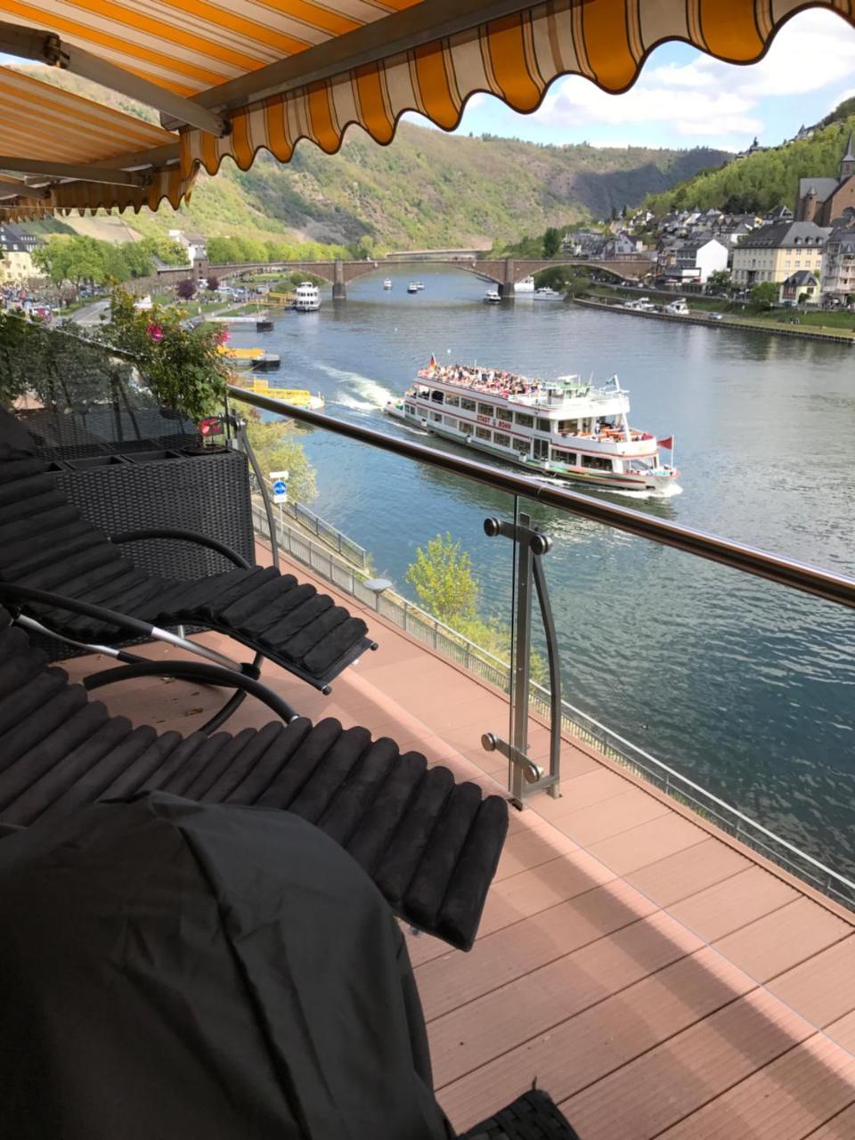 Moselapart Cochem Buitenkant foto